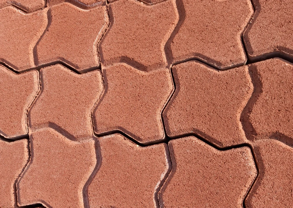 UNI - L